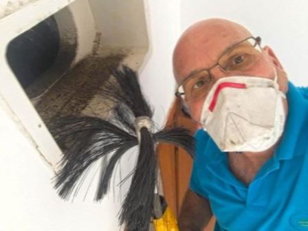 משב רוח – ניקוי וחיטוי מזגנים מקצועי